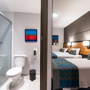 Standard Triple Room 3 Single Beds